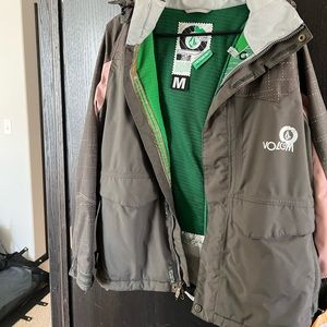 Volcom womens snowboarding jacket